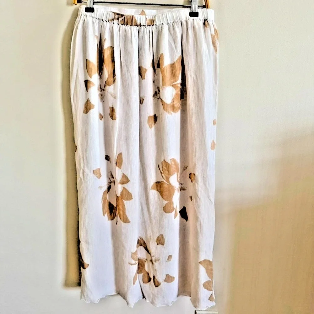 Y2K JONES NEW YORK COUNTRY Womens Skirt Sz 10 White Floral‎ 100% Silk Lined